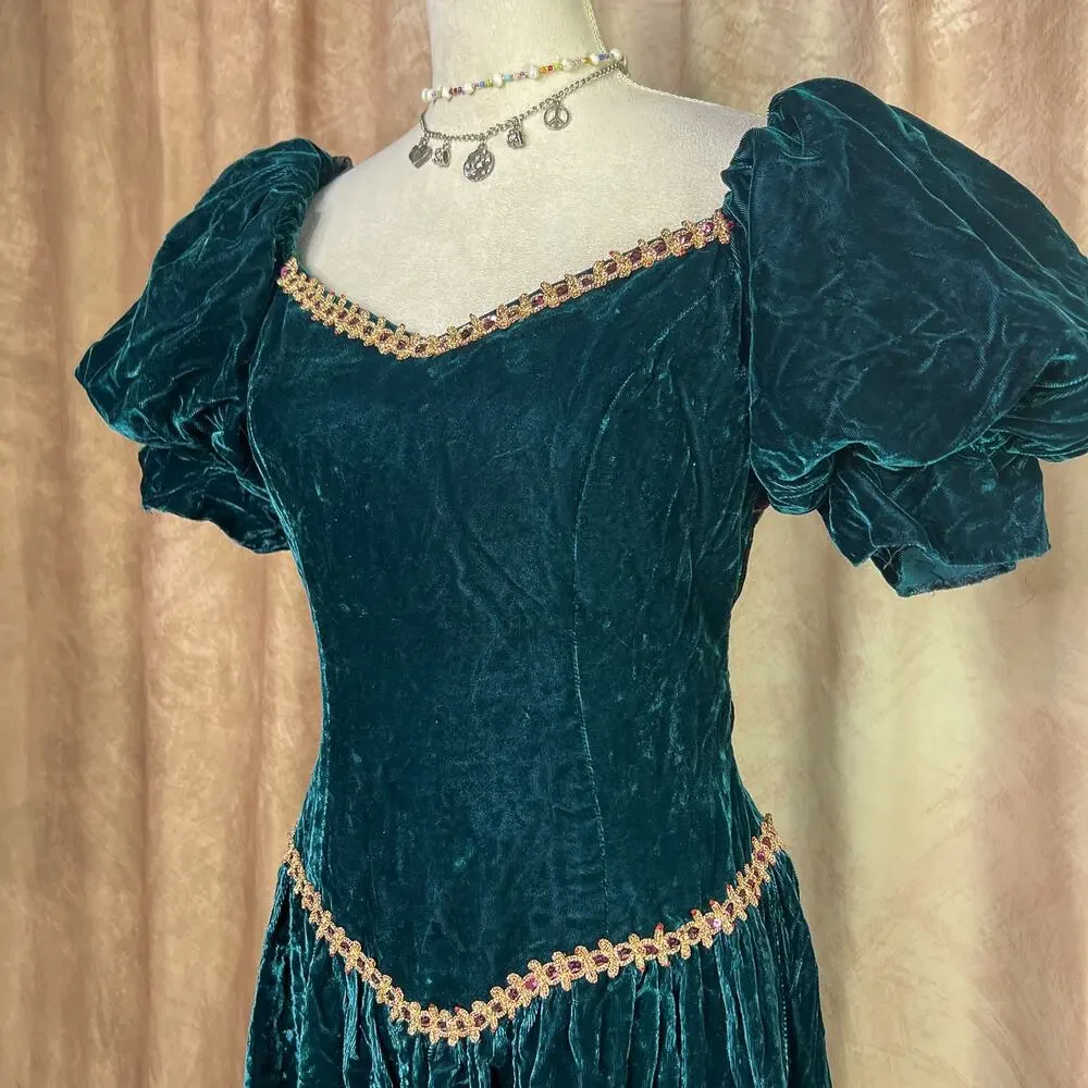 Vintage Renaissance Dress 70s Velour Medieval Gown Green Puff Sleeve Princess - Picture 3 of 9